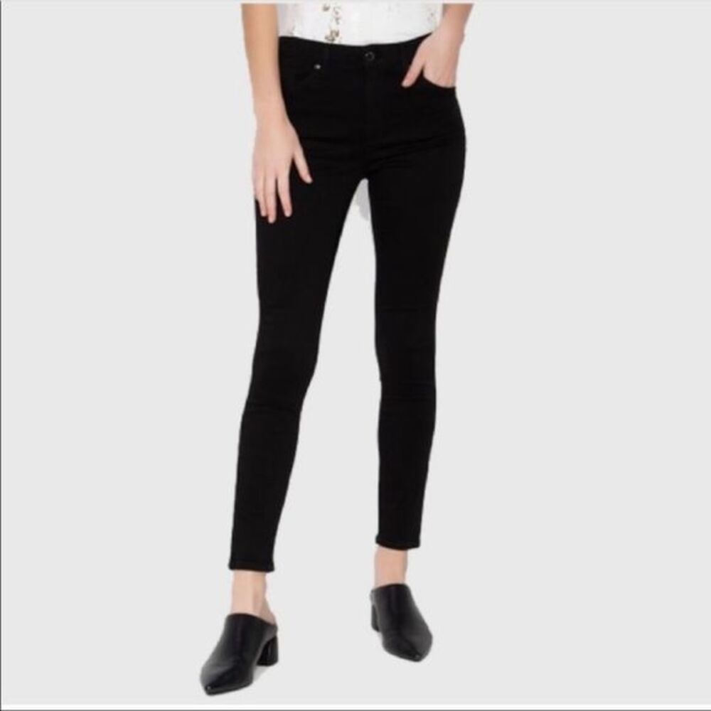 NWT Topshop Moto Black Leigh Super Soft Ankle Grazer, Size 25 - Picture 1 of 12